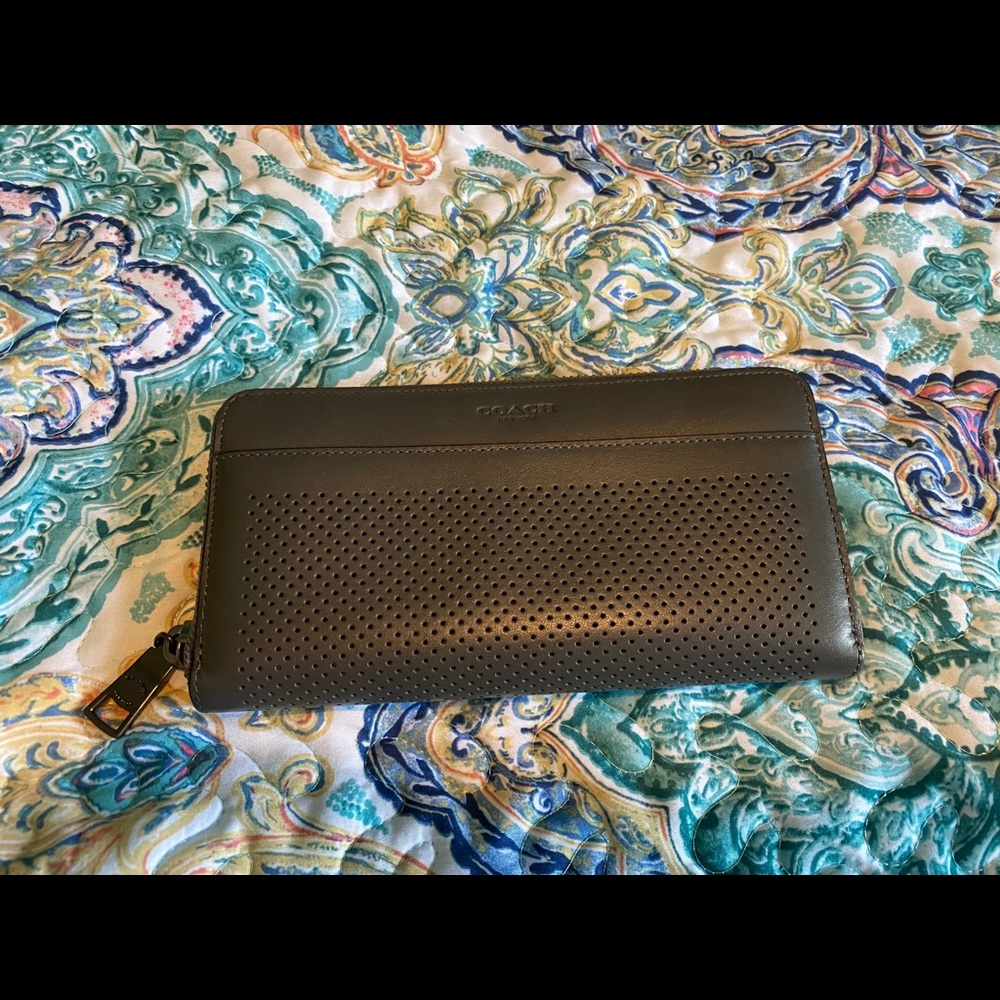 Coach wallet
